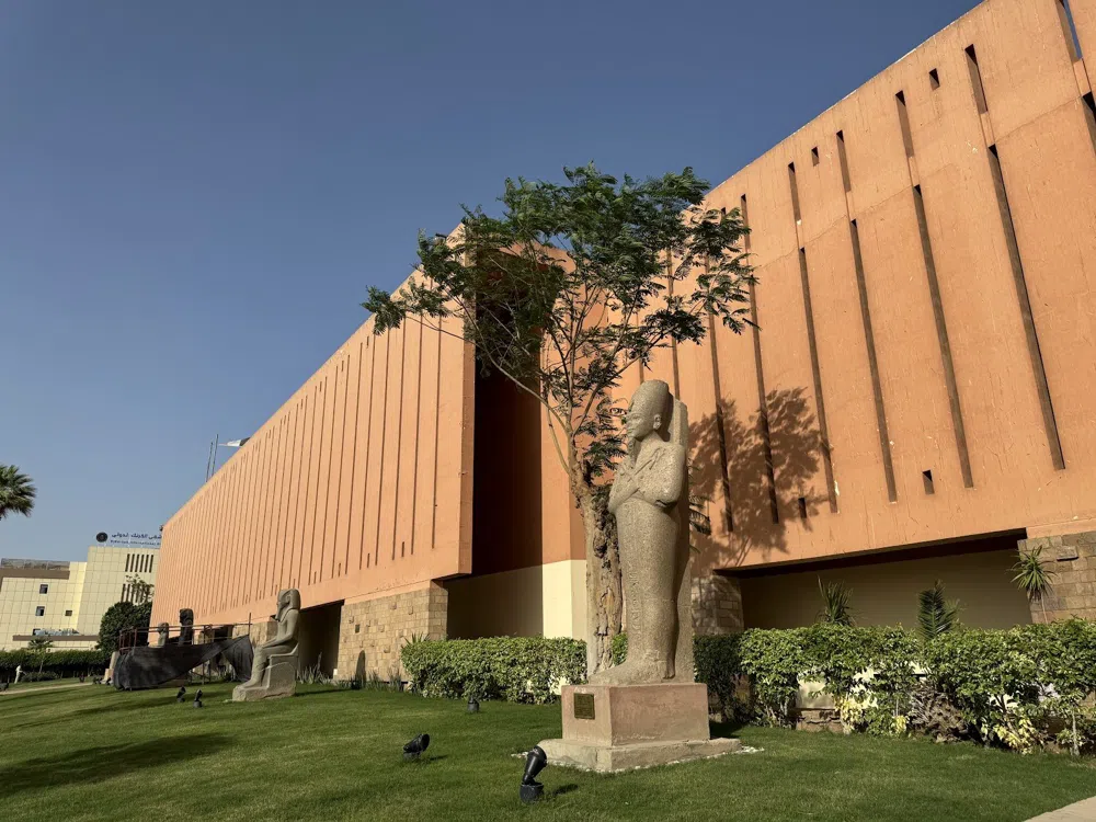 Luxor Museum and the Slow Half of the East Bank
