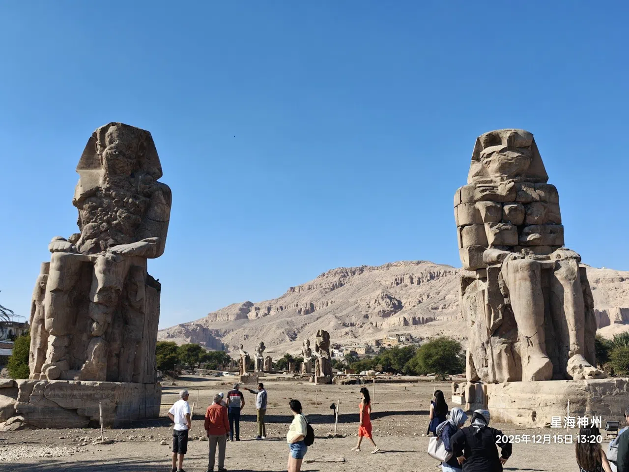 Pourquoi les colosses de Memnon de Louxor méritent plus de cinq minutes
