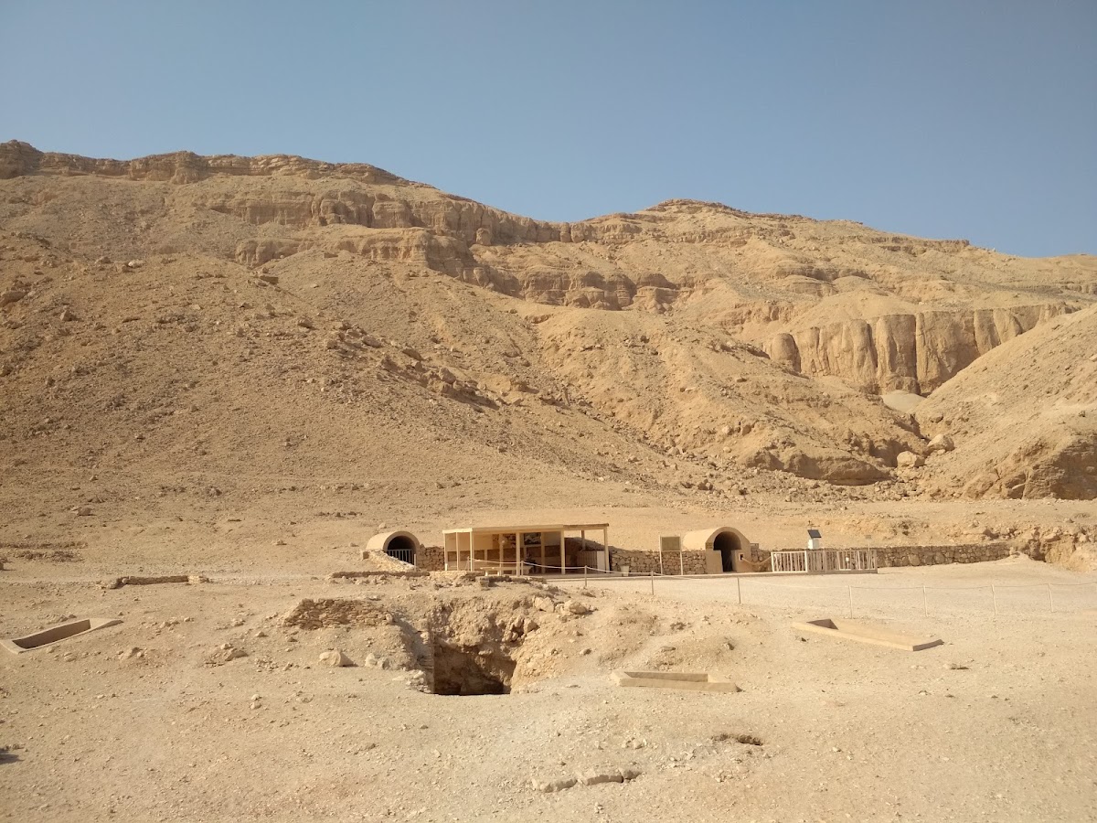 Colossi of Memnon — photo 3