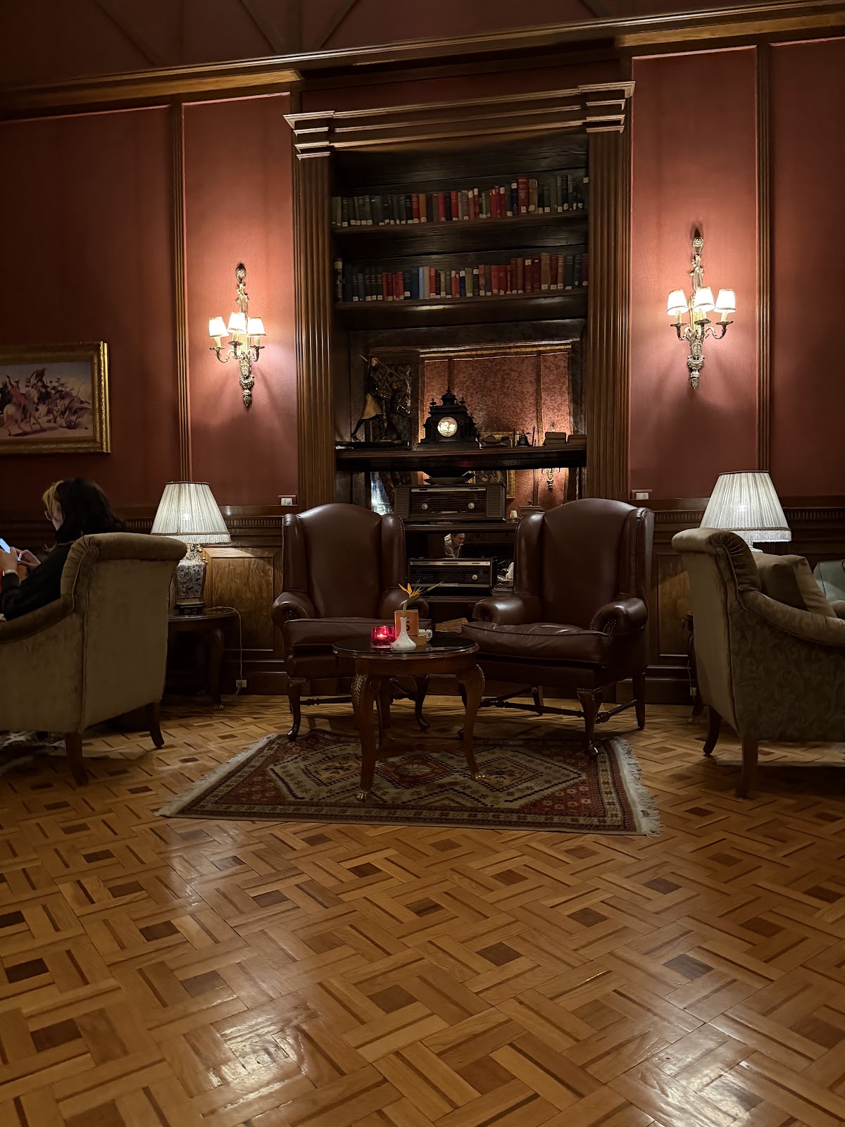 The Royal Bar — photo 2