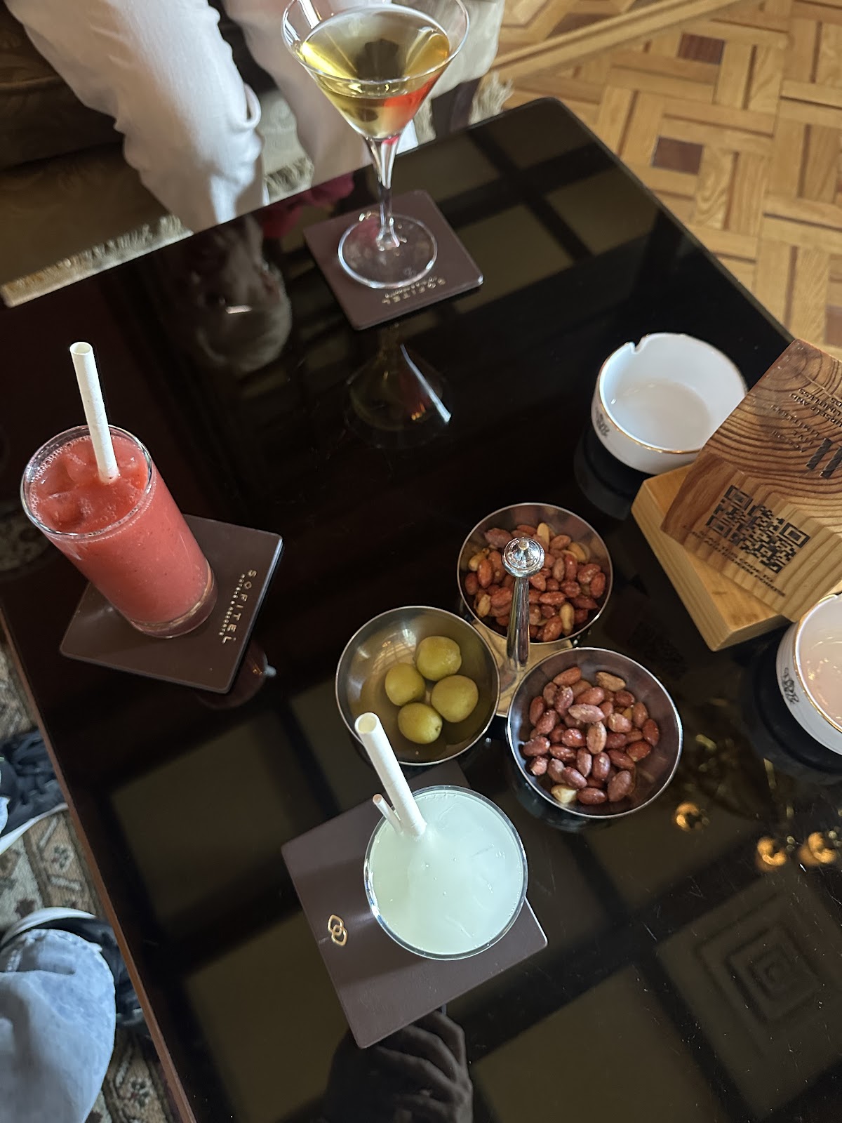 The Royal Bar — photo 4